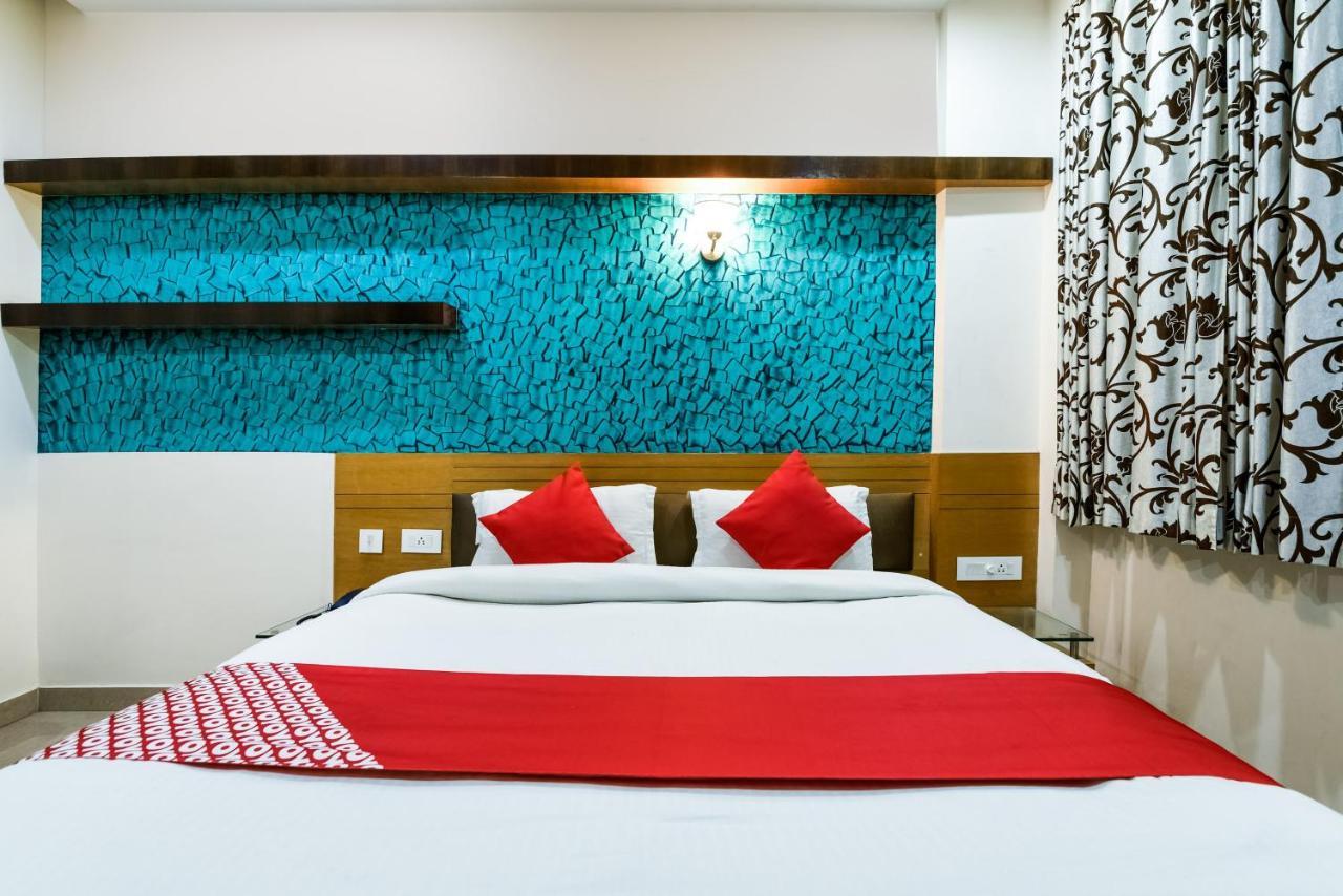 Oyo 30414 Hotel Us Residency Aurangabad  Exterior photo